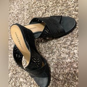 Black Lucky Brand wedge size 8